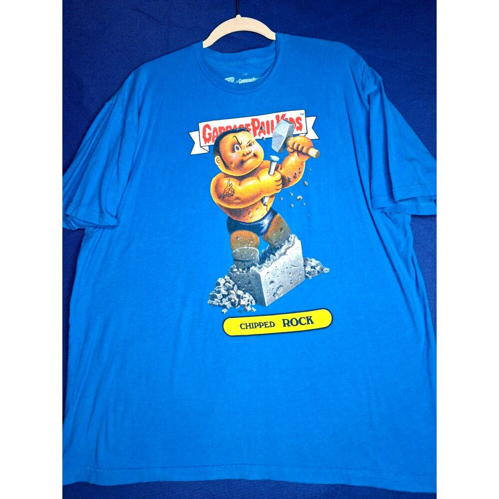 WWE x Garbage Pail Kids Chipped Rock The Rock Dwayne Johnson Shirt 2X